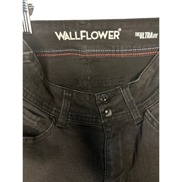 Wallflower Ultra Skinny Fit Jeans Stretch Black Jeans - Picture 6 of 6